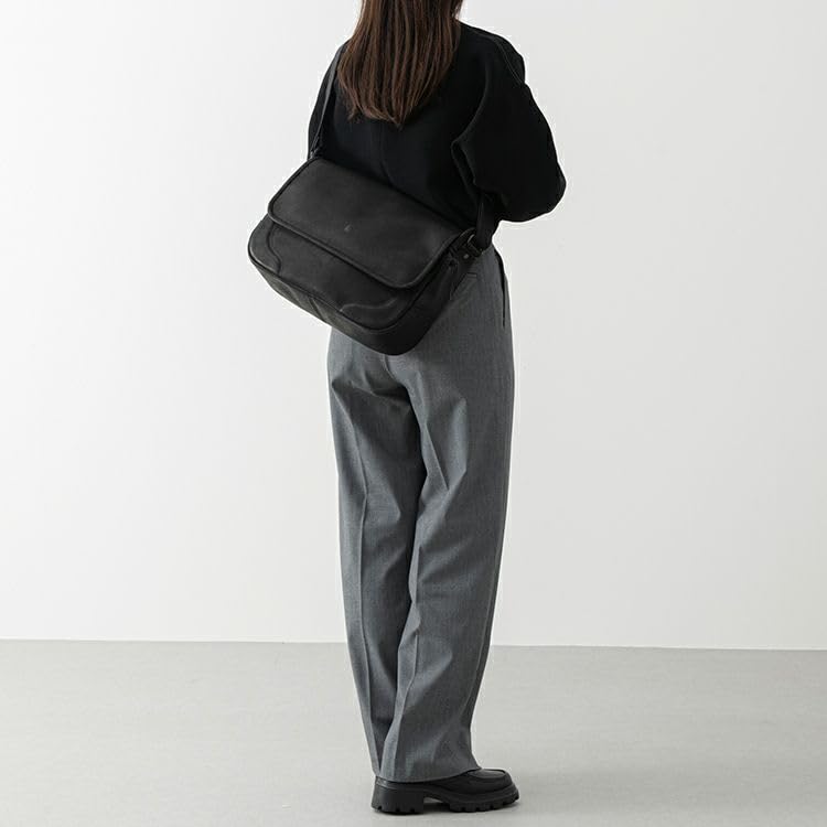 Official ORIGIN Shoulder bag made by baseball glove manufacturer Horizontal genuine leather Body bag Messenger bag bag GA142 [Tryon] Men's Women's