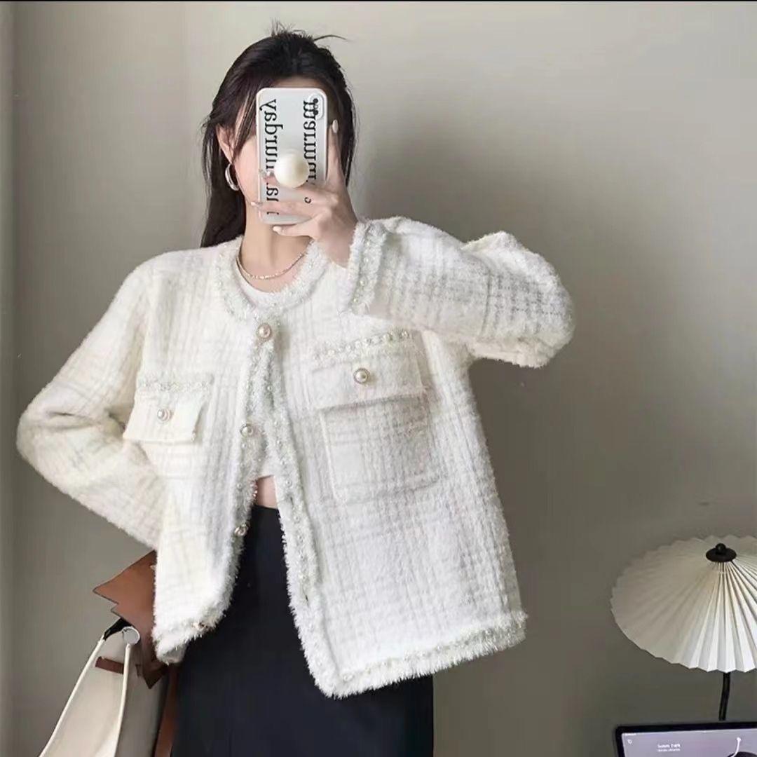 

Осінньо-зимові жіночі пальто Куртки Знаменитості В язаний кардиган з перламутровою пряжкою Коротка куртка Темпераментний светр One Size білий