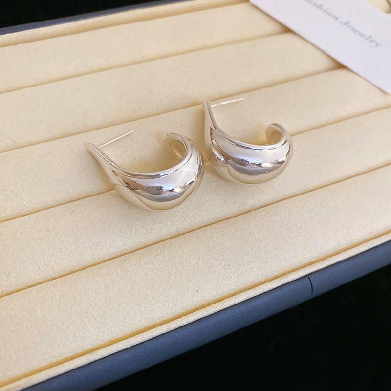 European and American Simple Geometric Beanie Stud Earrings Personalized Trend Earrings Metal Cold Wind Earrings Women