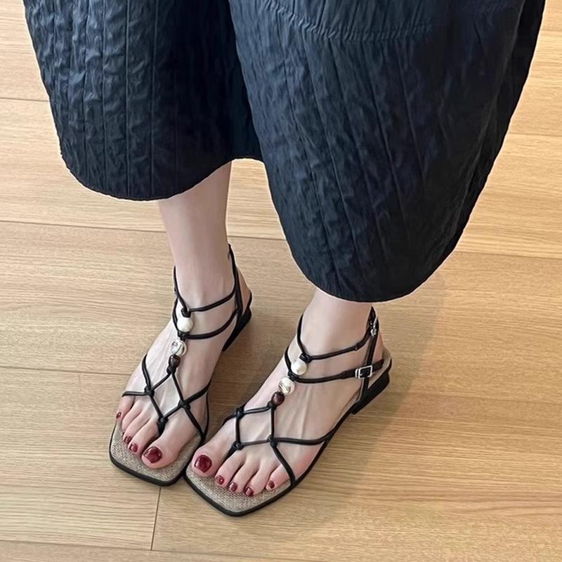 

Summer new casual thick heel temperament square head versatile cross-strap beaded open-toed toe sandals women 35 чёрный
