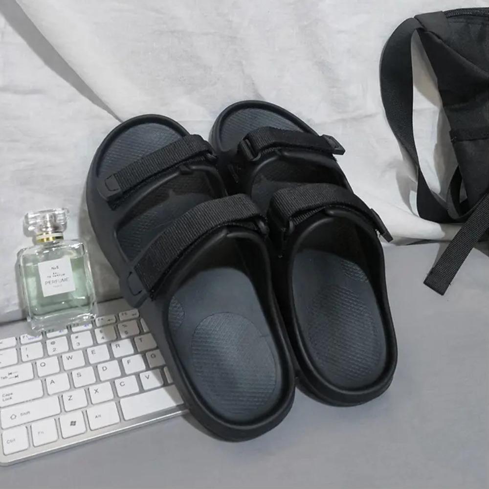 2025A Pair of Men's Slippers, Wear-Resistant, Sports, Soft-Soled, Comfortable, Outdoor Outer Wear, Men's Shoes, New Summer Shoes