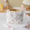 New Vintage Flower Makeup Bag Large Capacity Drawstring Wash Pouch Handbag Quilted Bag Female