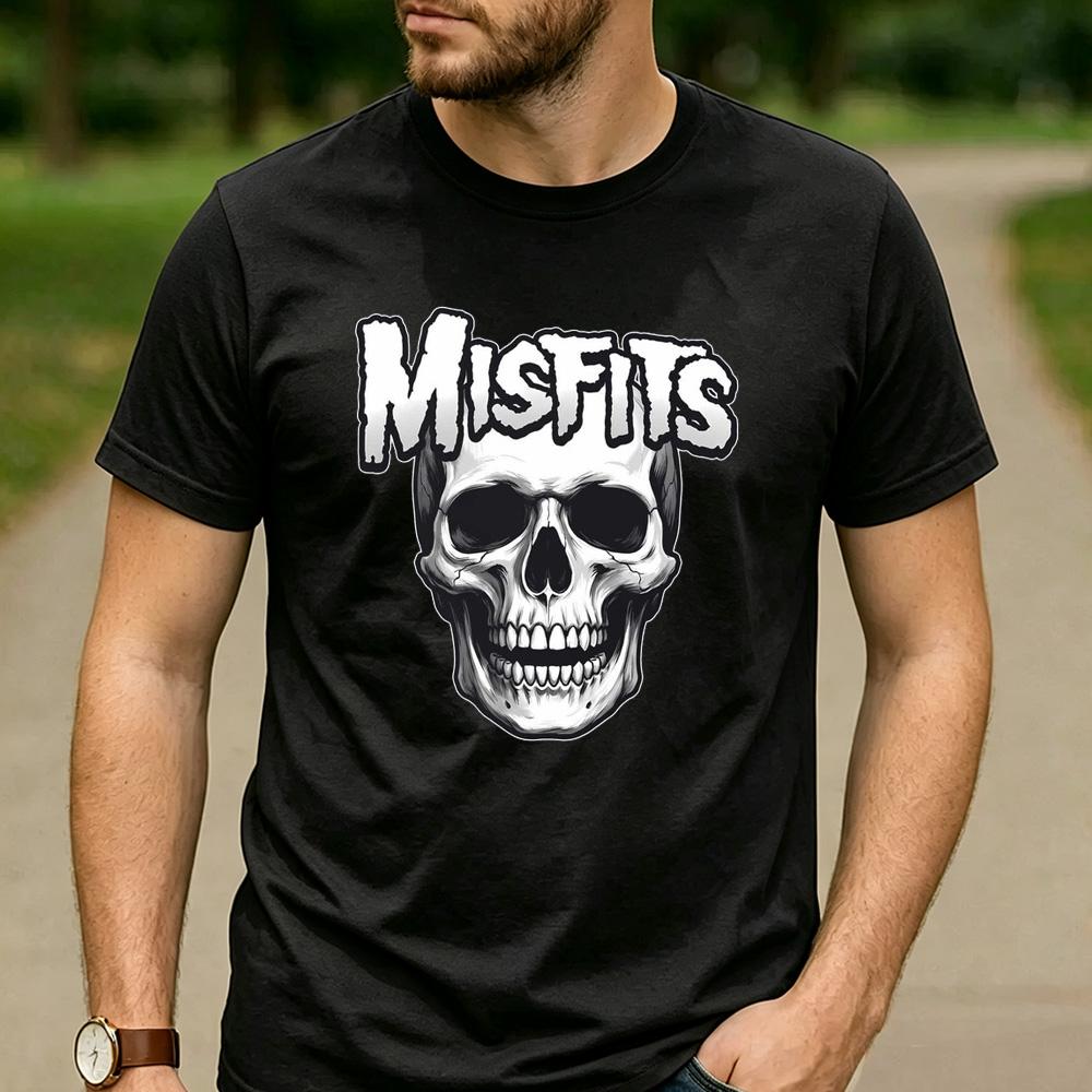 Vintage Misfits Skull T Shirt Rock Band Horror Punk Music Fan Gift Unisex Graphic Crewneck Retro Streetwear Pullover Top