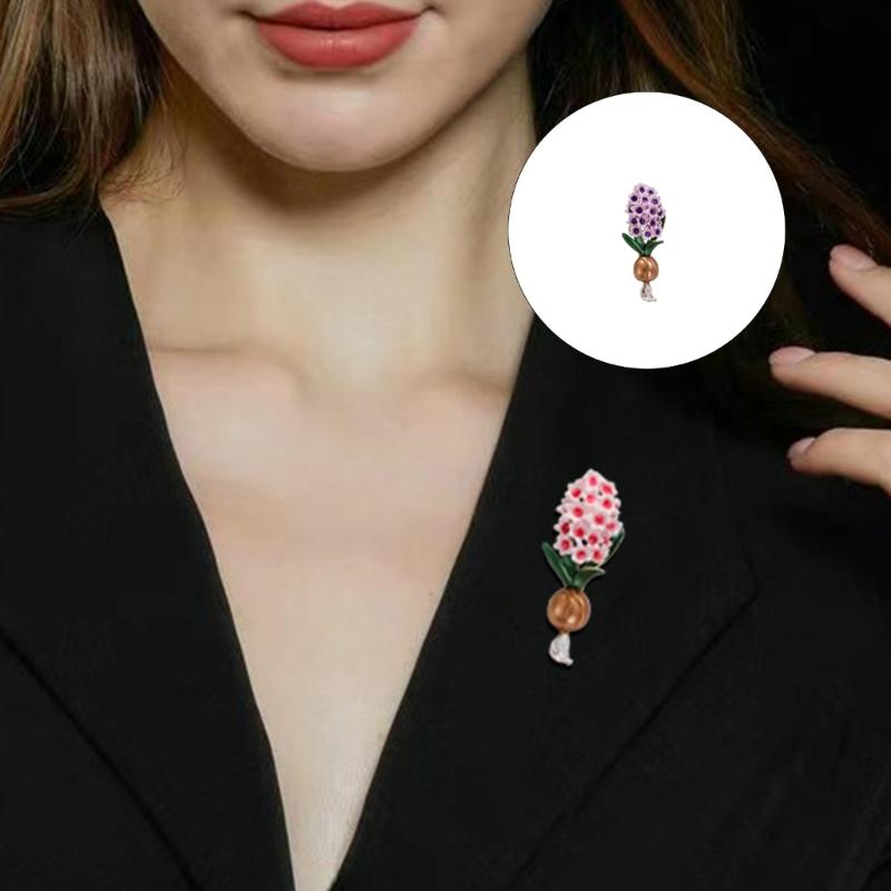 Fashionable Miniature Lavender Brooch Sophisticated Floral Lapel Badge Elegant Embellishment For Women Girls