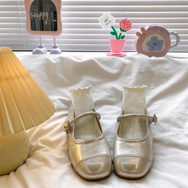 Spring and Autumn French style with skirt Doudou shoes new Mary Jane small leather shoes flat-soled champagne light mouth single shoes