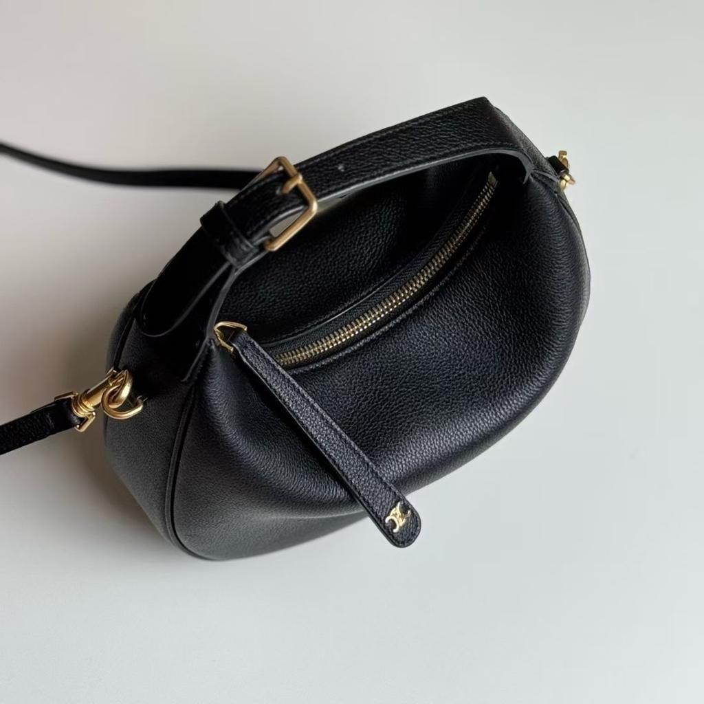 Cowhide crescent bag handbag underarm bag 2025 new casual shoulder bag messenger bag first layer women's bag mini