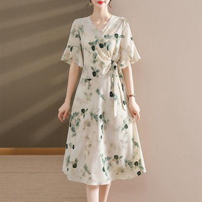 Sophisticated Summer Dress for Middle-aged Women - Waist-cinching, Mid-length Printed Style