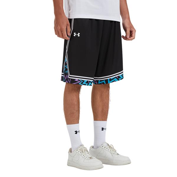 Under Armour Pantaloncini Sportivi a Righe a Vita Media con Elastico in Vita Pantaloncini Uomo Neri 24500211-001