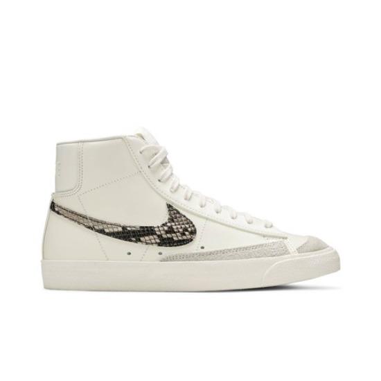 Nike Blazer Mid '77 SE nakeskin' DA8736-100 Damenschuhe