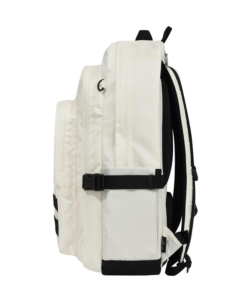 Wacky Willy Flight 30L Backpack Ivory