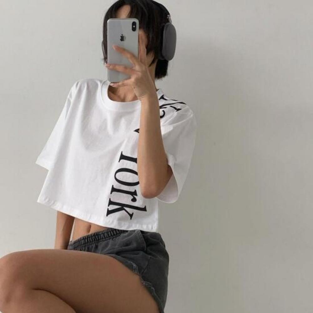 New Arrivals Open Run Women Crop Round Neck ShorT Sleeve T shirT No Color leTTer