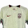 Nike China 2025 Estadio Visitante Hueso Claro Rojo Universitario Hombres Ajuste Estándar Dri-FIT Camiseta de Fútbol FZ9029-020