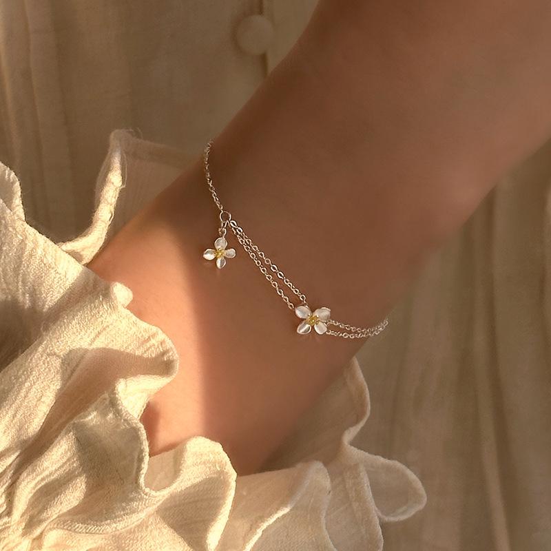Korean Style Gardenia Flower Double Layer Drip Oil Bracelet - Stackable, Fashionable, and Versatile Women's Jewelry
