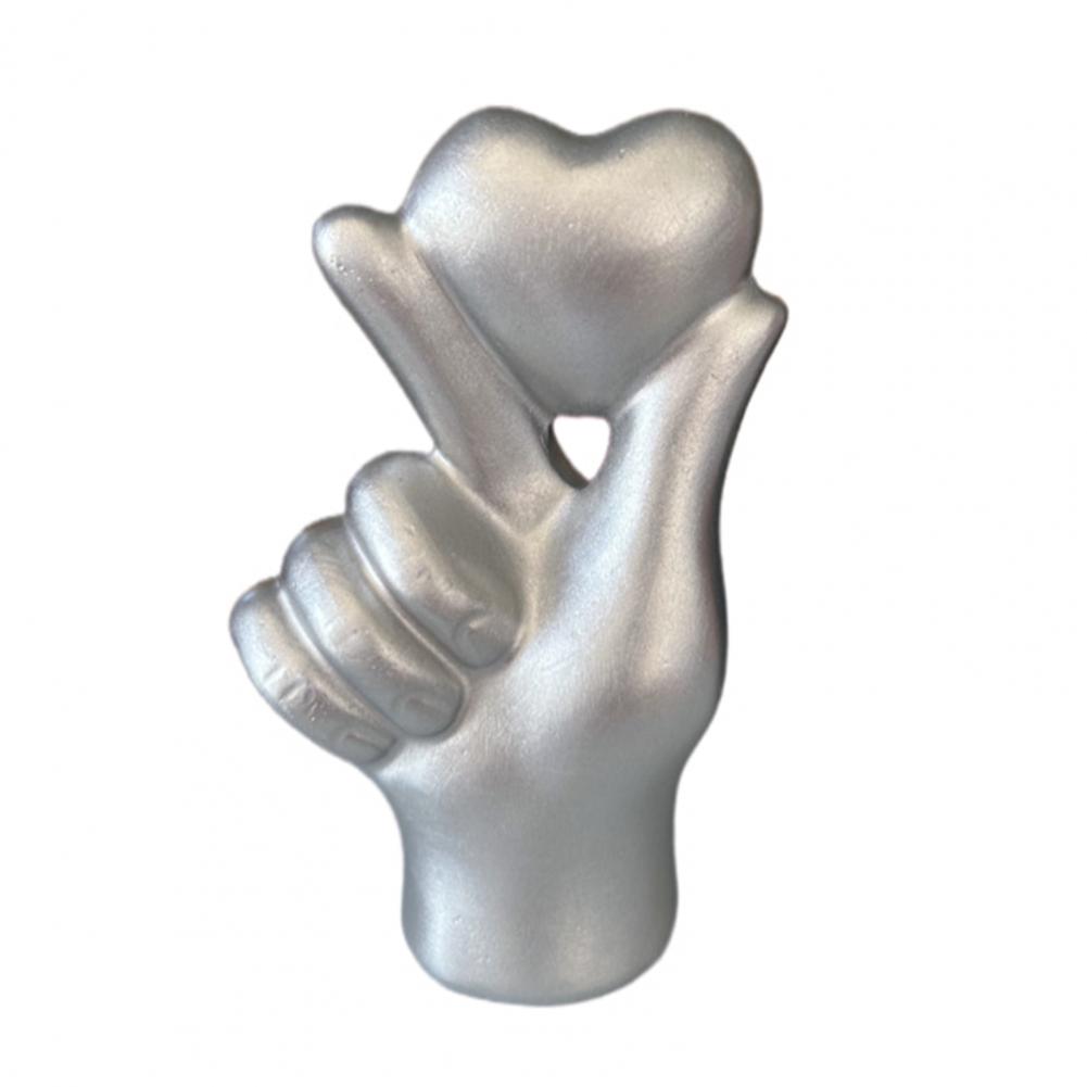 Holding Heart Hand Sculpture Love Heart Gesture Figurine Heart Gesture Figurine Resin Statue for Home Office Decor Wedding Party серебряный