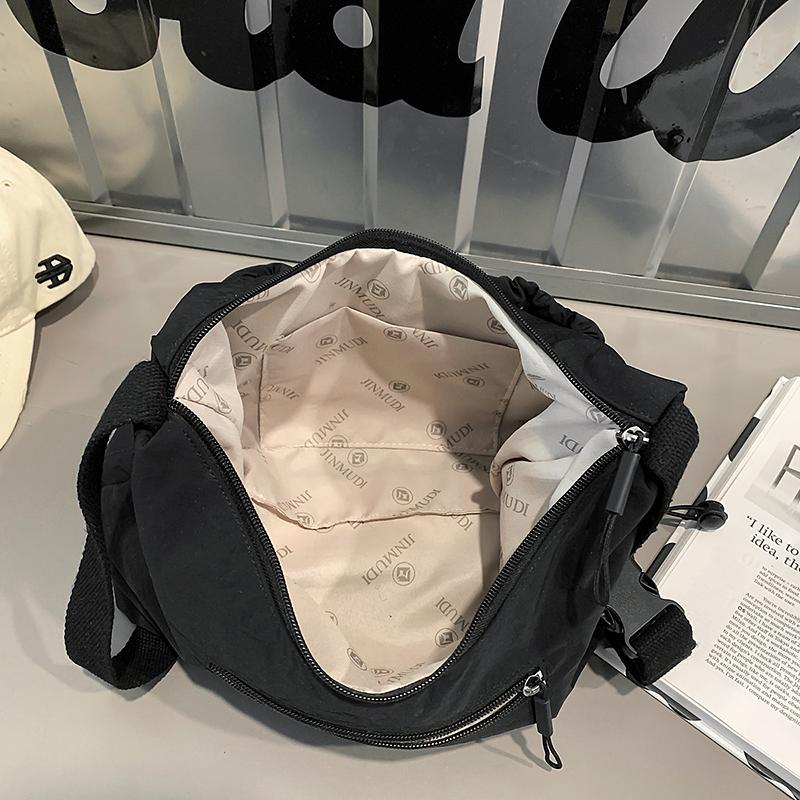 Commuter Pleated Hobo Bag Women's Large Capacity Waterproof Nylon Crossbody Bag Men's Shoulder Bag
