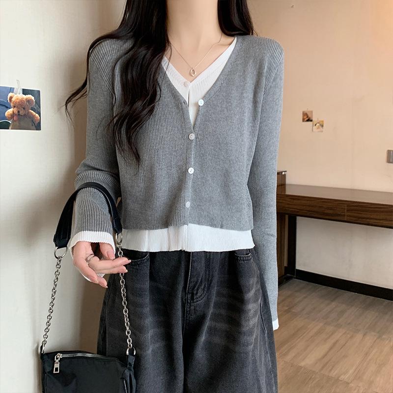 

Plus Size Women s Two-Piece Look Knit Long Sleeve Top L (for 50-60 kg) сірий колір