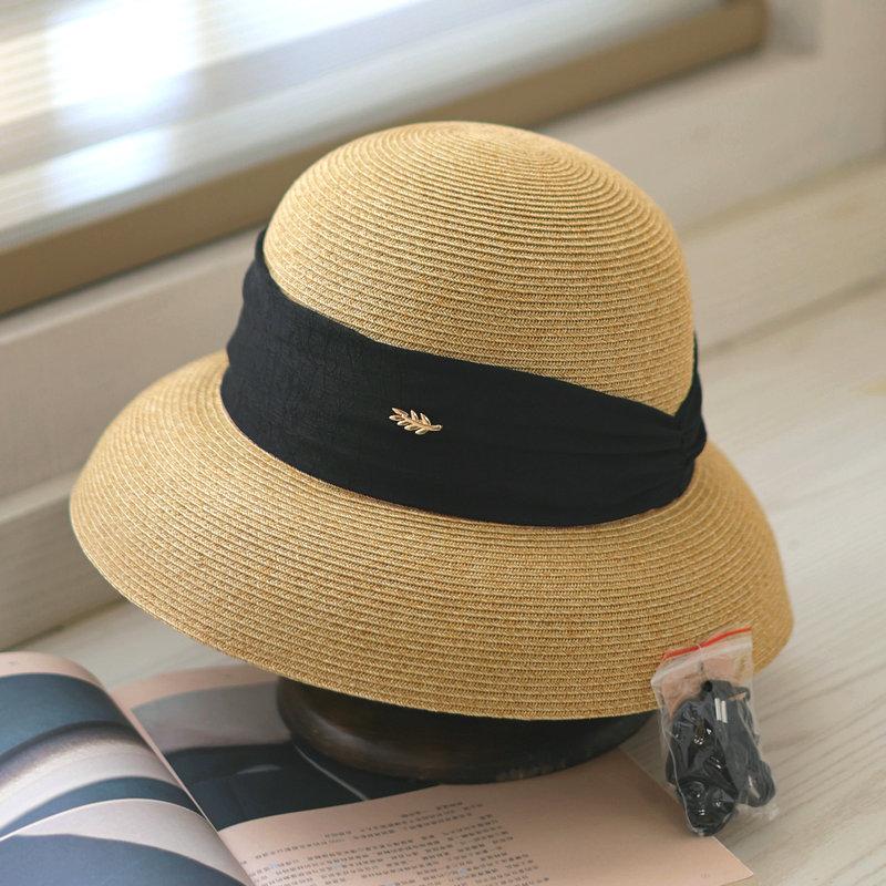 Simple and elegant temperament pleated ribbon lampshade hat women's summer big brim straw hat foldable seaside sunscreen beach hat