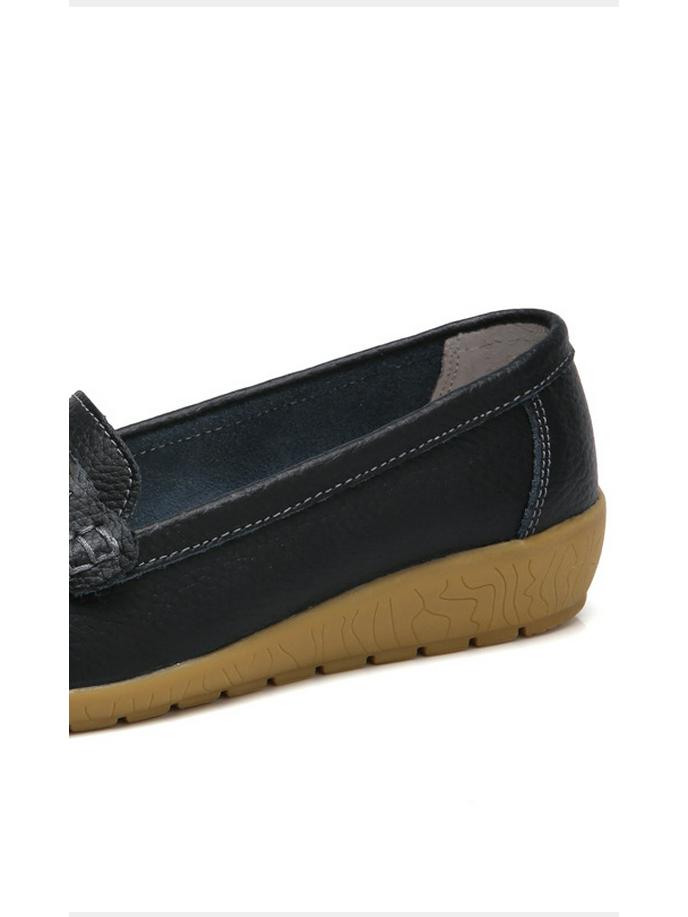 Summer Soft Wedge Leather Shoes for Middle-Aged and Elderly Women – Breathable Design