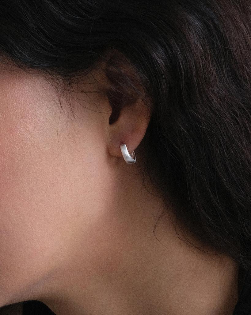 Anotherlayer Dara Earring (Silver925)(2Color)