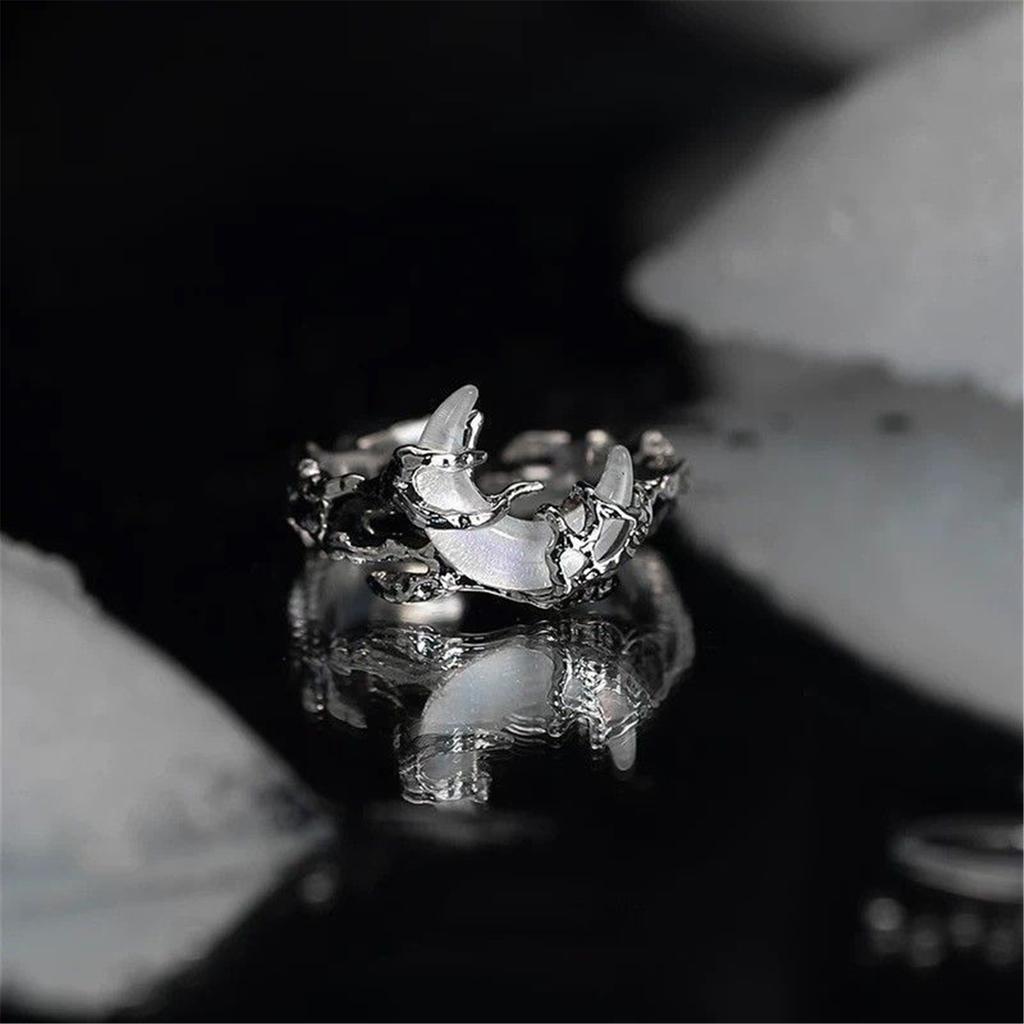 Elegant Sun and Moon Design Rings Adjustable Open Rings Jewelry for Couples Symbolizing Eternal Love and Commitment