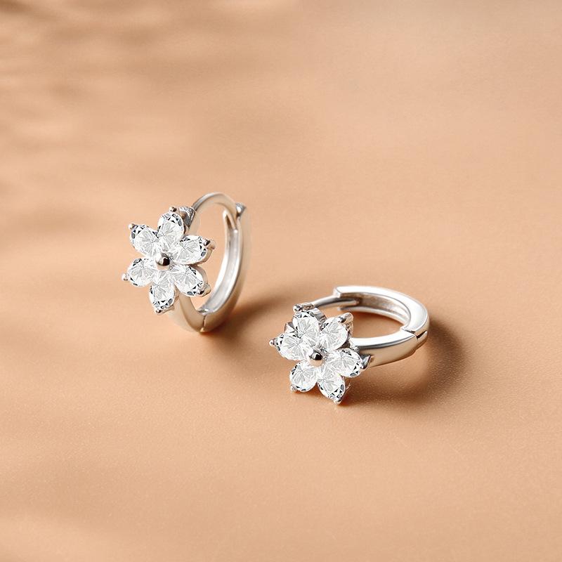 925 Silver Flower Earrings Elegant Simple Zircon Wedding Jewelry for Women