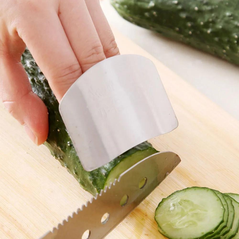 Kitchen Tool Accessories Stainless Steel Finger Guard Safety Vegetable Cutter Hand Guard Tool Kitchen Cut Finger Protector Tool