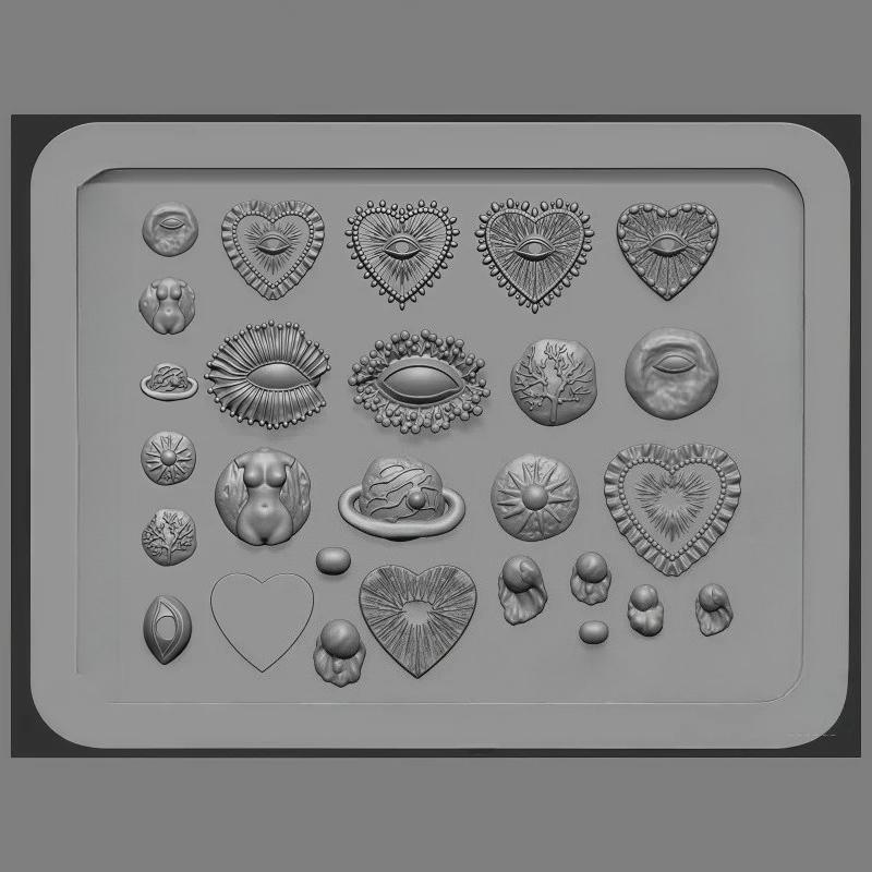 A Nail Art Mold with Retro Embroidery, Heart-Shaped Printed Eyes, Three-Dimensional Art Jewelry, Transparent Silicone Mold