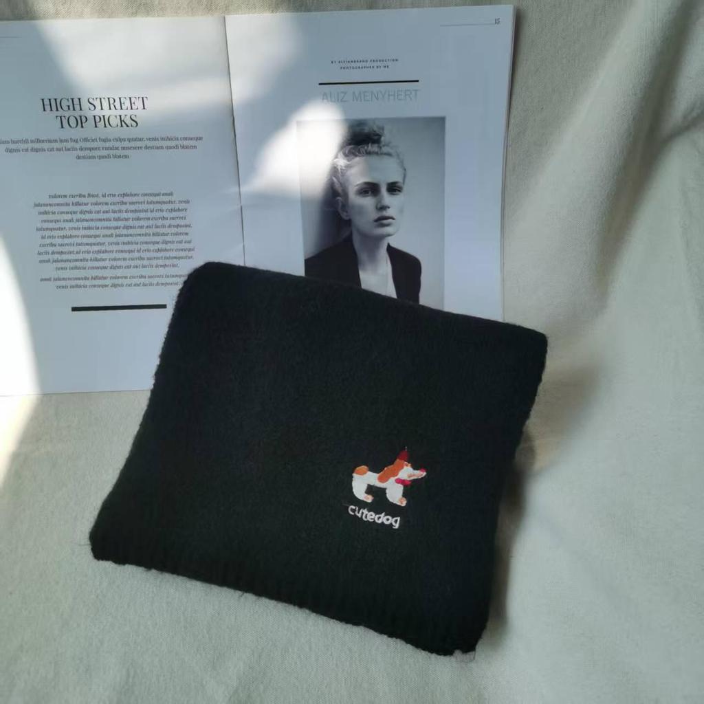 2025 Winter Japanese Cute Puppy Embroidery Scarf for Neck Protection