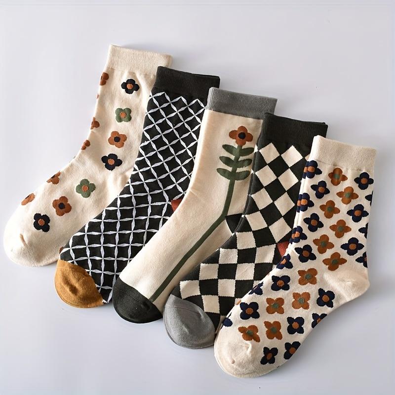 5 Pairs of Autumn And Winter Women'S Socks, Literary And Retro Style, All-Match Women'S Socks, Small Flower Socks