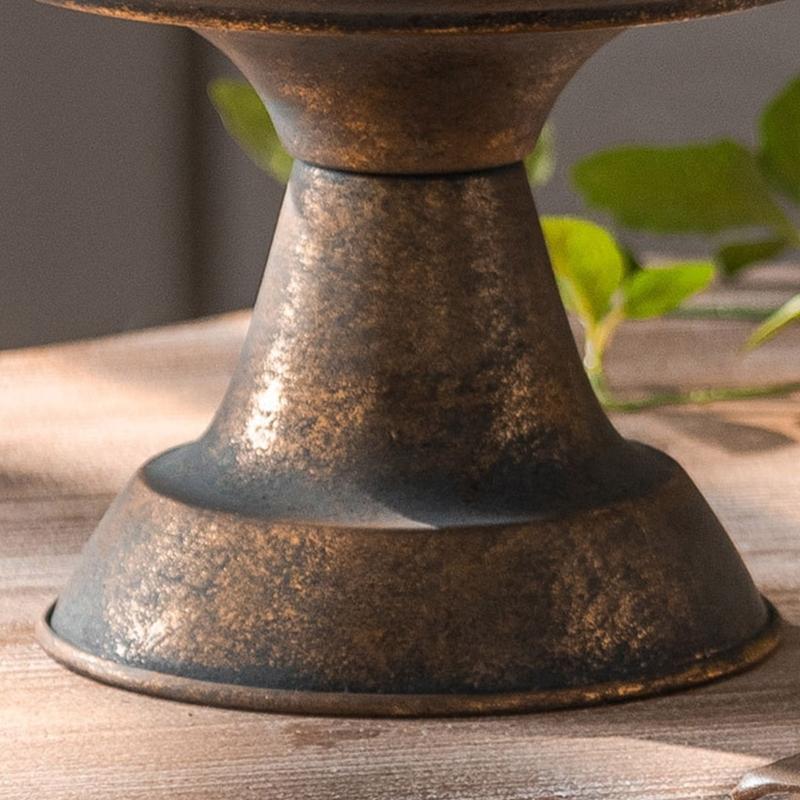 Antique Iron Planter Pot Featuring Round Shape And Embossed Pattern For Garden Terraces Home Indoor Outdoor Decoration