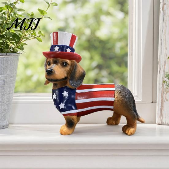 Dachshund Lover Gift Independence Day Desktop Ornament, Resin Statue with Stars American Flag Dog And Stripes, Patriotic Sculpture for Home