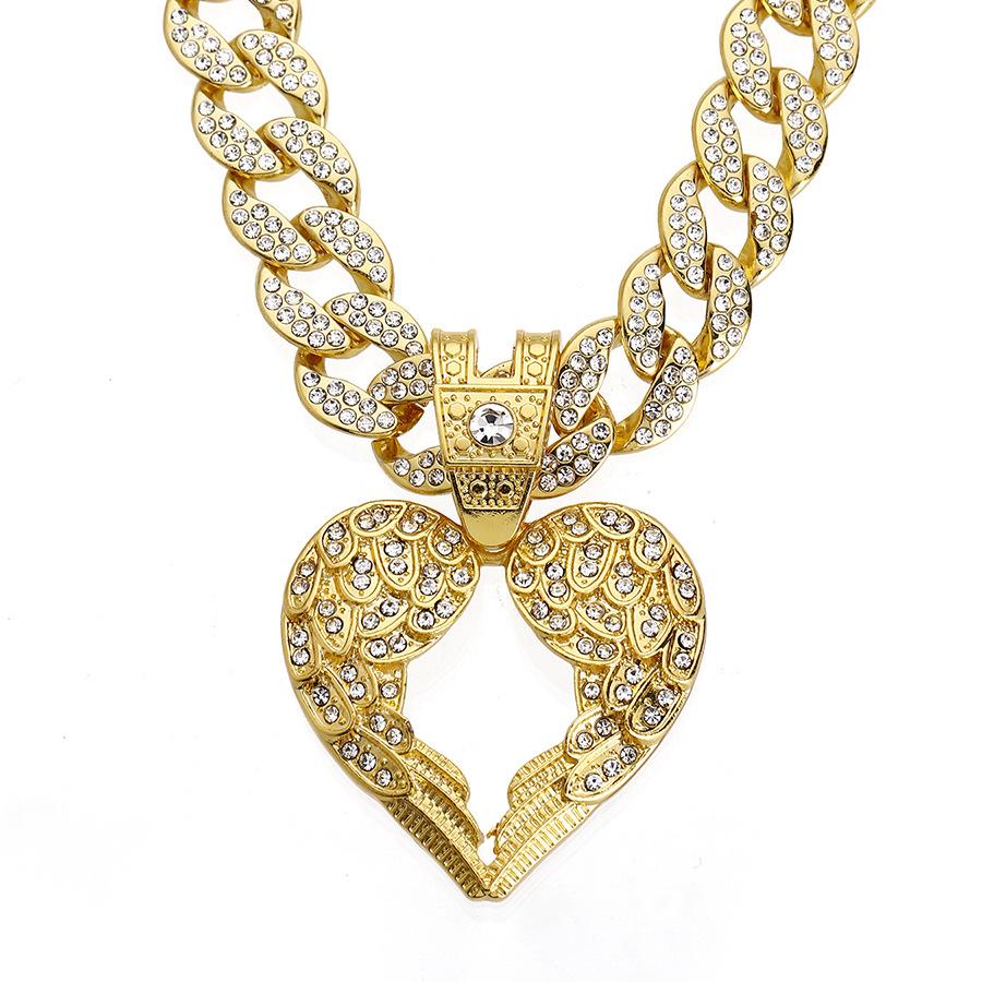 Hip Hop Diamond Heart Wings Pendant Necklace, European and American Cuban Chain Decoration Alloy Heart Shaped Men's Necklace