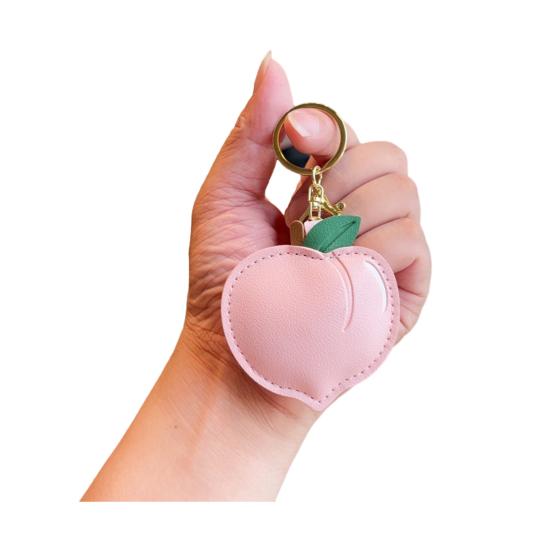 

Keychain Pendant Peach-Shaped Card Holder Faux Leather Access Card Case Simulated Fruit Keychain Decorative Valentine Day Accessory