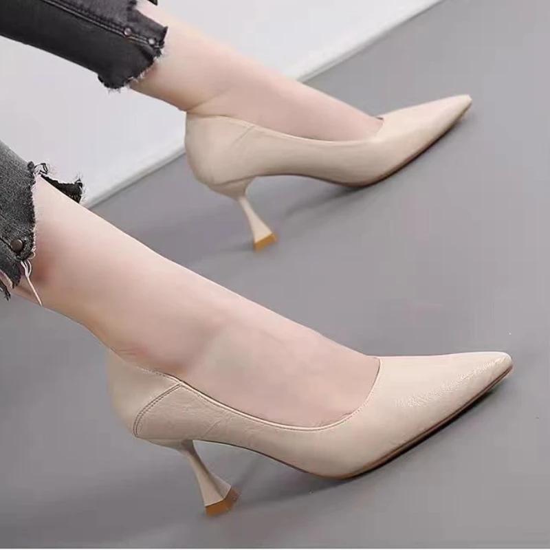 Women's Fashion Slim Heel Shoes Fall New Pointy Toe Shallow Mouth A Slip-on Temperament High Heel Low Top Shoes
