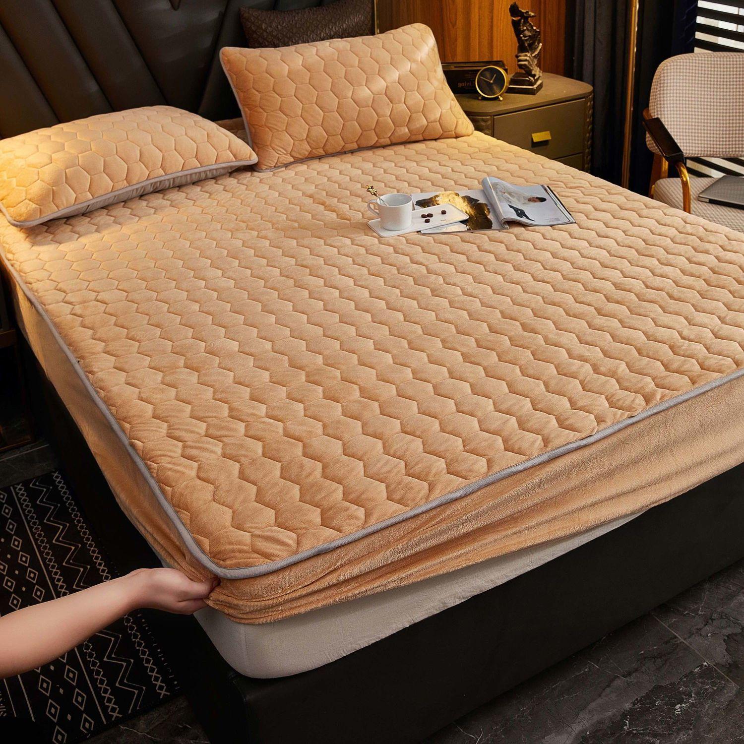 

Плюшевый утолщенный стеганый наматрасник, теплый мягкий кристаллический бархатный стеганый матрас King Queen, простыня, не включая наволочку 150x200cm with pillowcase