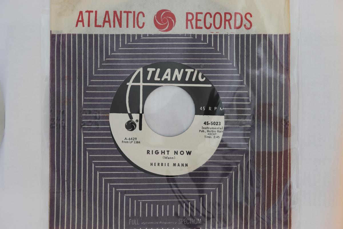 

7inch Record HERBIE MANN - Right Now / Boroquinho 455023 Atlantic 1962 US Jazz Used