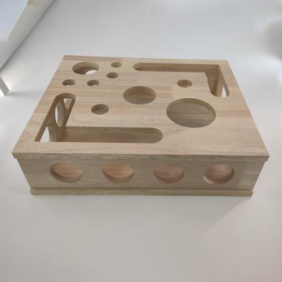 Katzen Nagelfeilenbox Katzenkratz-Puzzle Enrichment-Box mit Glöckchenbällen Interaktiver Katzenkratzbaum Labyrinthbox für Katzen Nagelpflege Selbstbeschäftigung