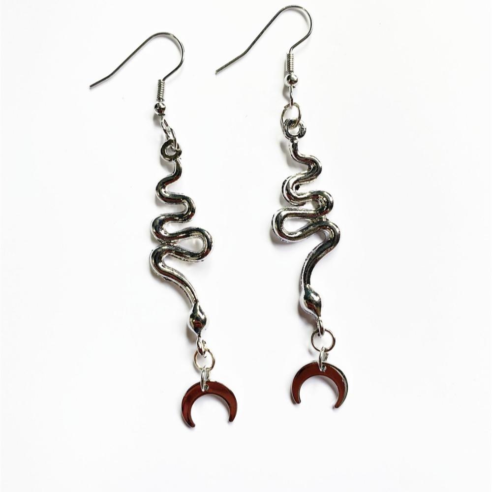 Gothic Gold Color Spirit Snake Crescent Moon Pendant Dangle Earrings for Women Hallowmas Party Witch Jewelry Accessories Gifts