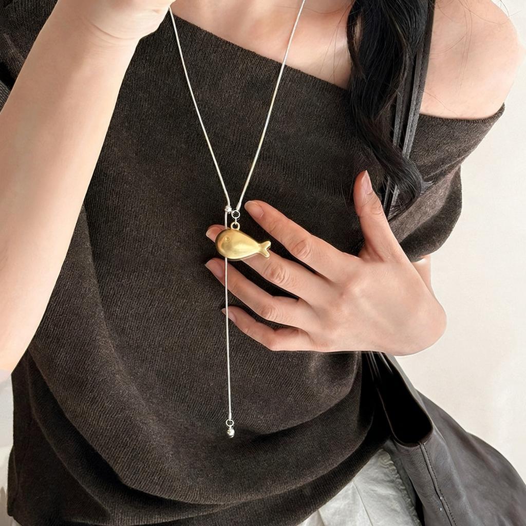 Korean Fashion Simple Cute Small Fish Pendant Necklace for Women Long Braided Rope Adjustable Sweater Chain Party Jewerly Gift