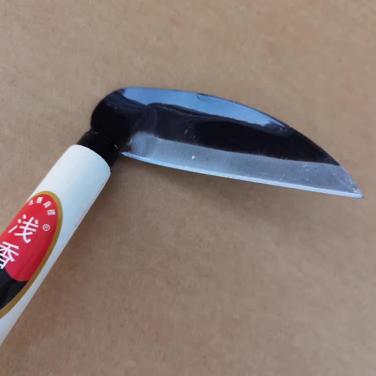 Kuzokichi Japanese Stainless Steel 120 Weeding Sickle - All-Steel Gardening Tool for Grass Cutting