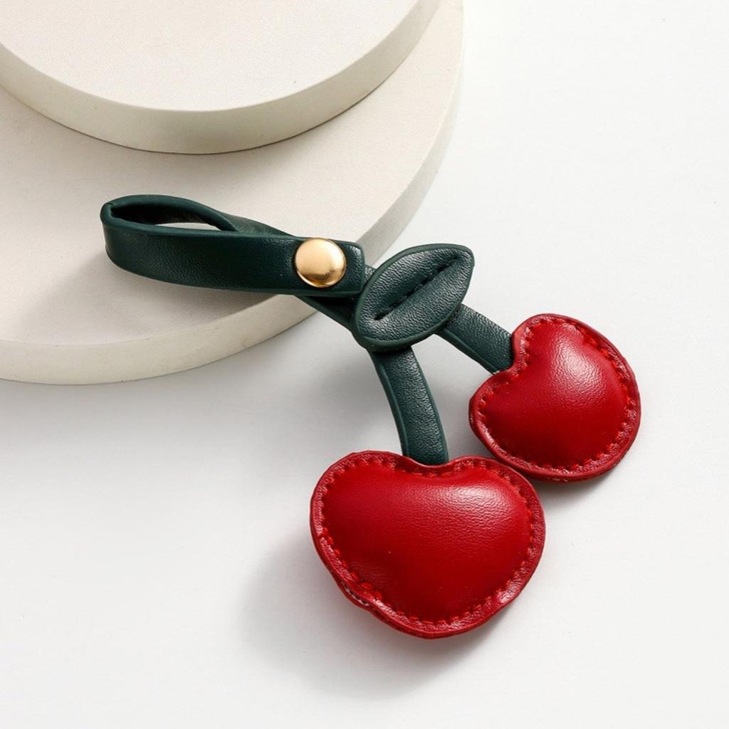 Pendentif Sac Cerise en Cuir PU Élégant Forme de Fruit Porte-clés Charme de Sac à Main Tendance Accessoires pour Femmes Filles