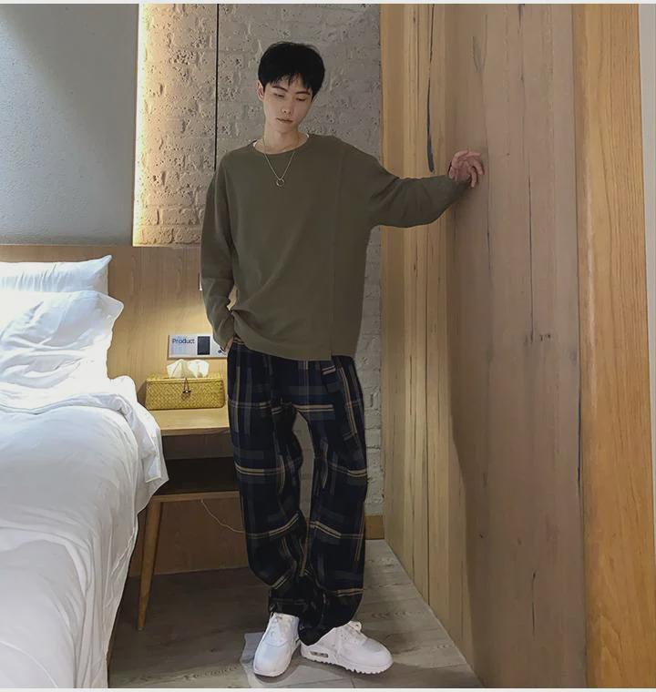 Men's Trendy Korean Plaid Pants: Stylish, Loose-Fit, Casual, All-Match, Straight-Cut Trousers