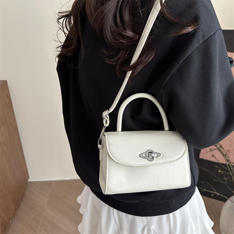 This Year's Popular Solid Color Large Capacity Spring and Summer 225 Casual New Retro Portable Shoulder Crossbody Small Square Bag Women