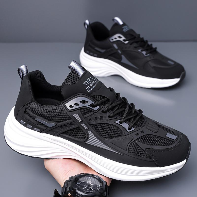 Low Top Breathable Mesh Shoes for Men Spring Summer Fashion Casual Sneakers Male Fashion New Designer Platform Sneakers Man