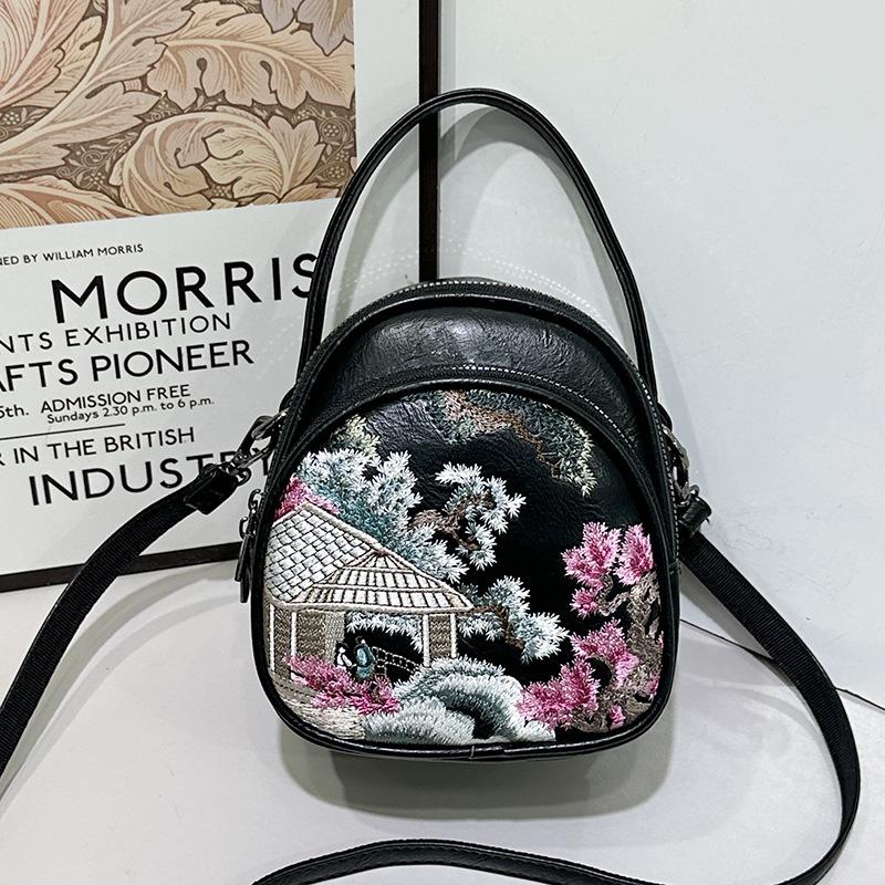 

Embroidered Flower Shoulder Bag New Spring/Summer Women s Bag Embroidered Flower Crossbody Bag чорний