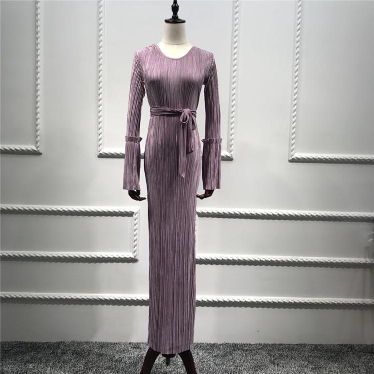 LR99 Slimming Pleated Robe Dress