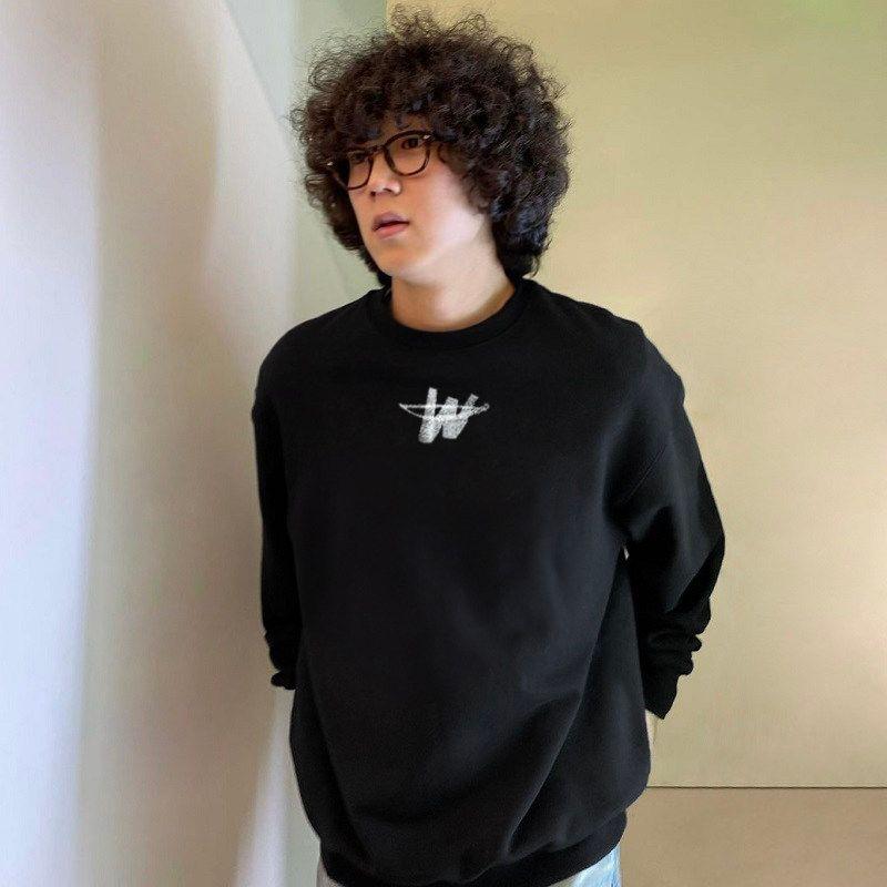 

We11done Track W Letter Special-Interest Fashion Brand American Fall and Winter Velvet Padded Loose Men Couple round Neck Sweatshirt Well Small W Letter Sweatshirt Black L