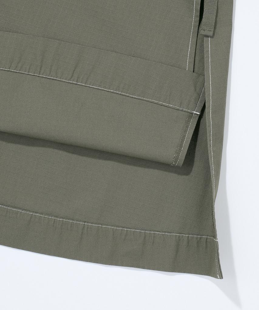 Syupeodeulai W Long Cargo Skirt Olive