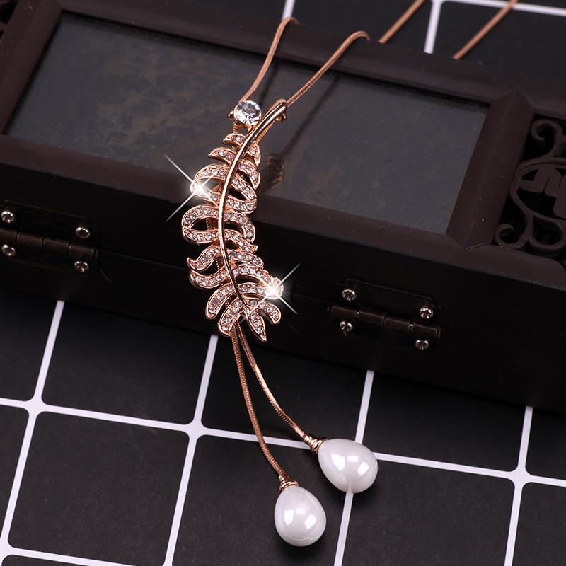 Leaf Alloy Unique Shaped Pearl Sweater Chain Accessory For Trendy Styles Womens