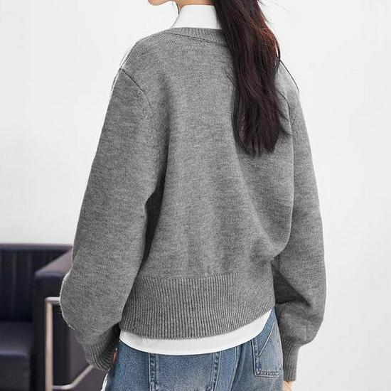 French Luxury Round Neck Knit Cardigan for Women - 2025 Spring/Autumn Stylish Soft Versatile Sweater Outerwear.